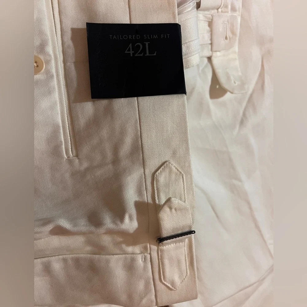 Men’s Banana Republic Linen Blend Cream Chinos